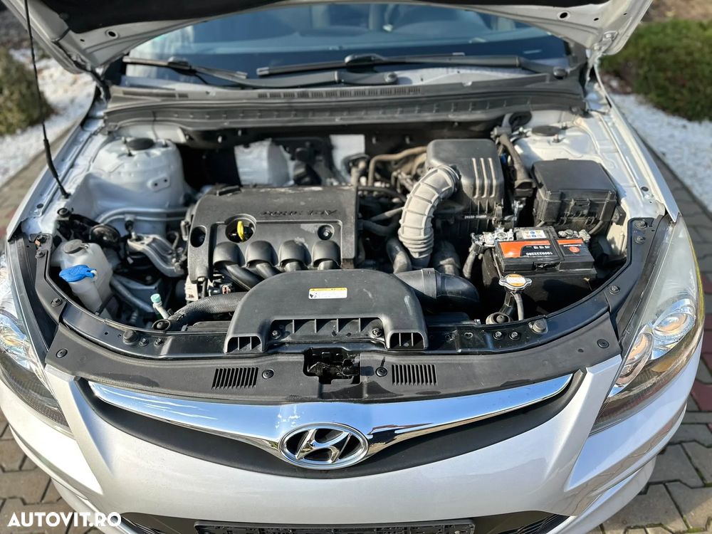 Hyundai i30 1.4 Edition Plus - 27
