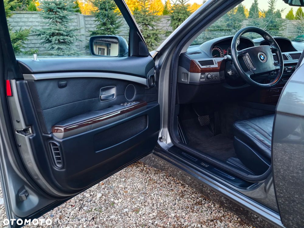 BMW Seria 7 730d - 13
