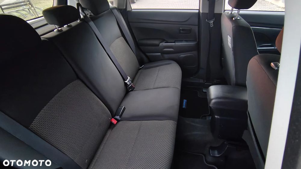 Mitsubishi ASX 1.6 DI-D 2WD Top - 13