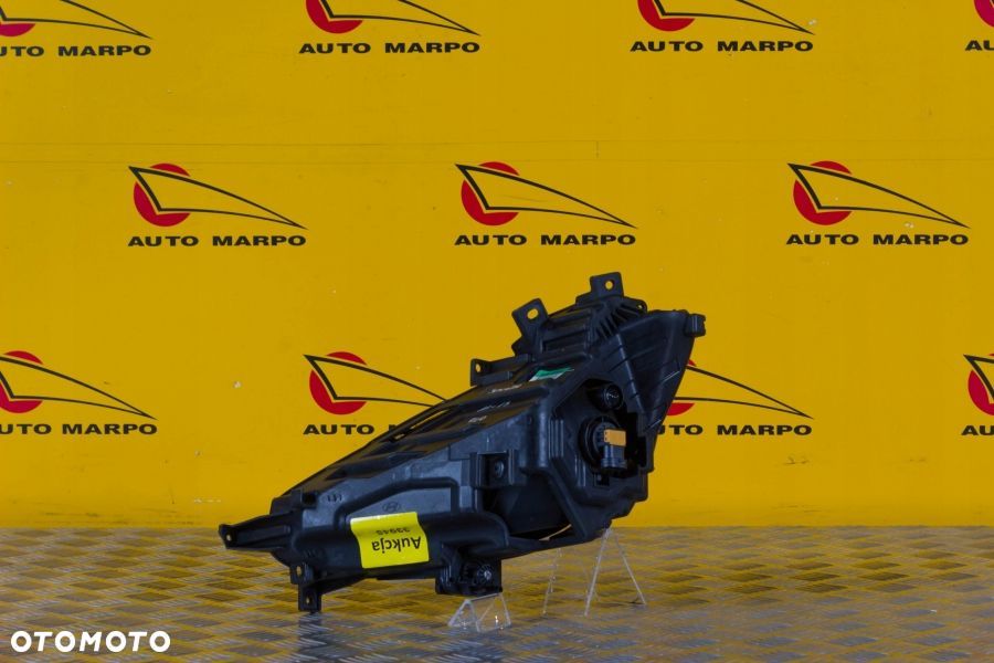 HYUNDAI ELANTRA COUPE 2011-2013 HALOGEN LAMPA R - 3