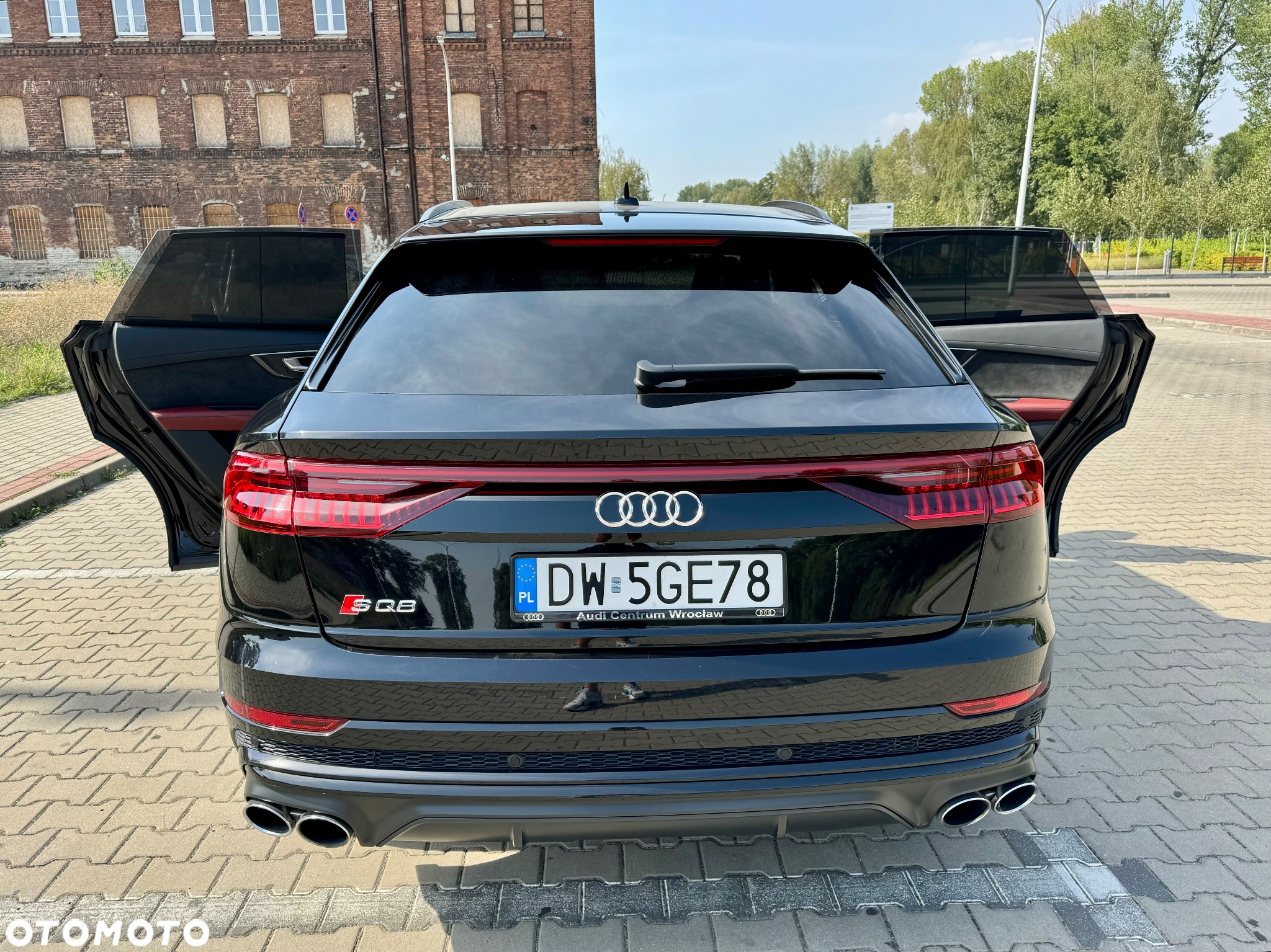Audi SQ8 - 11