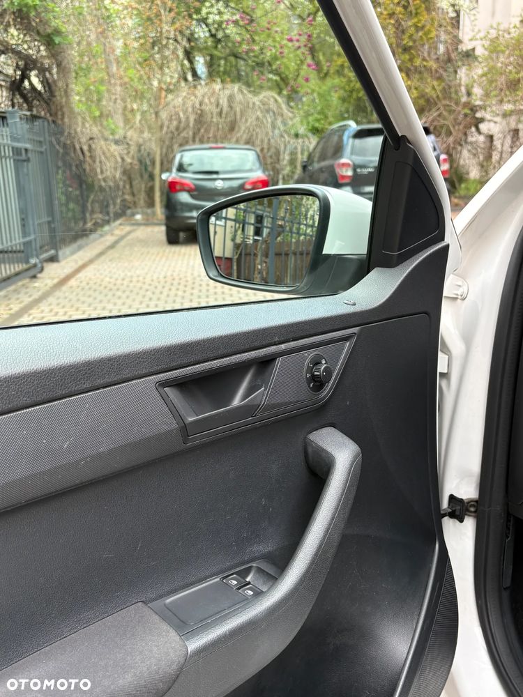 Skoda Fabia 1.0 Active - 8