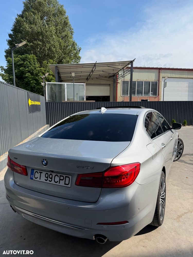 BMW Seria 5 530d xDrive AT - 3