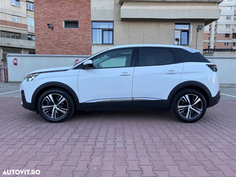 Peugeot 3008 1.2 PureTech 130 EAT8 Allure Pack - 9