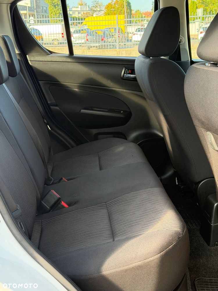 Suzuki Swift - 8