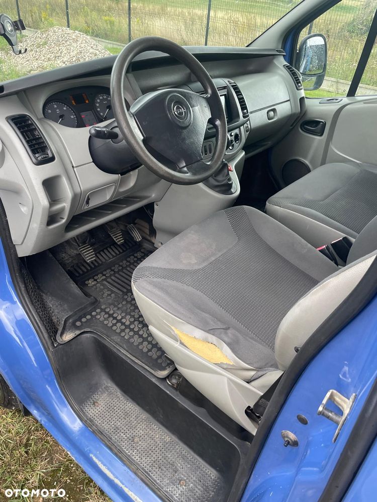 Opel Vivaro - 15