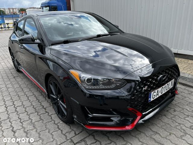Hyundai Veloster - 10