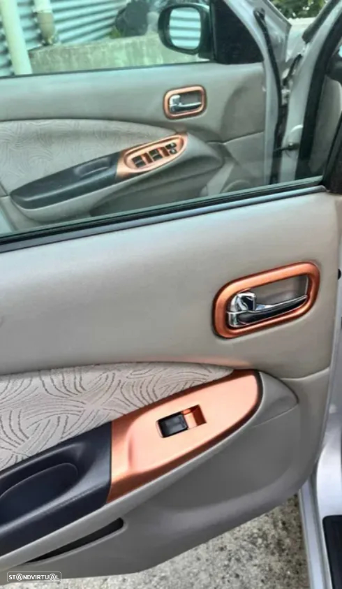 Nissan Almera 1.5 Comfort AC - 2