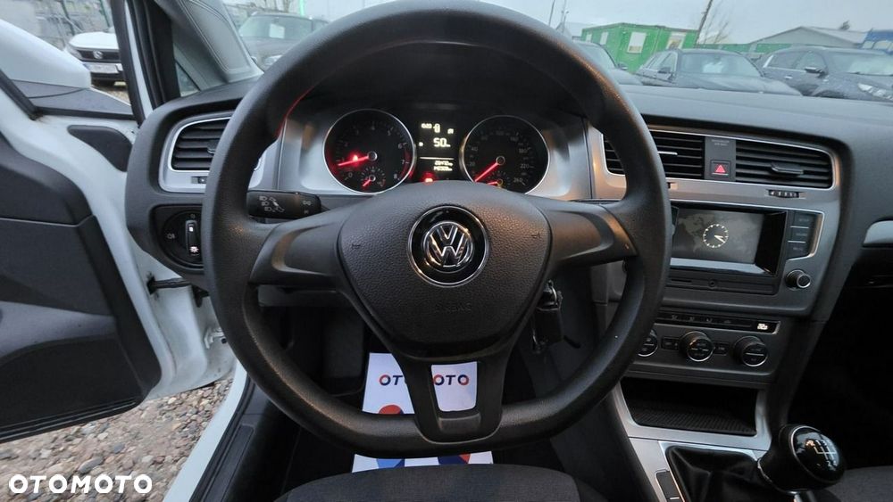 Volkswagen Golf - 13