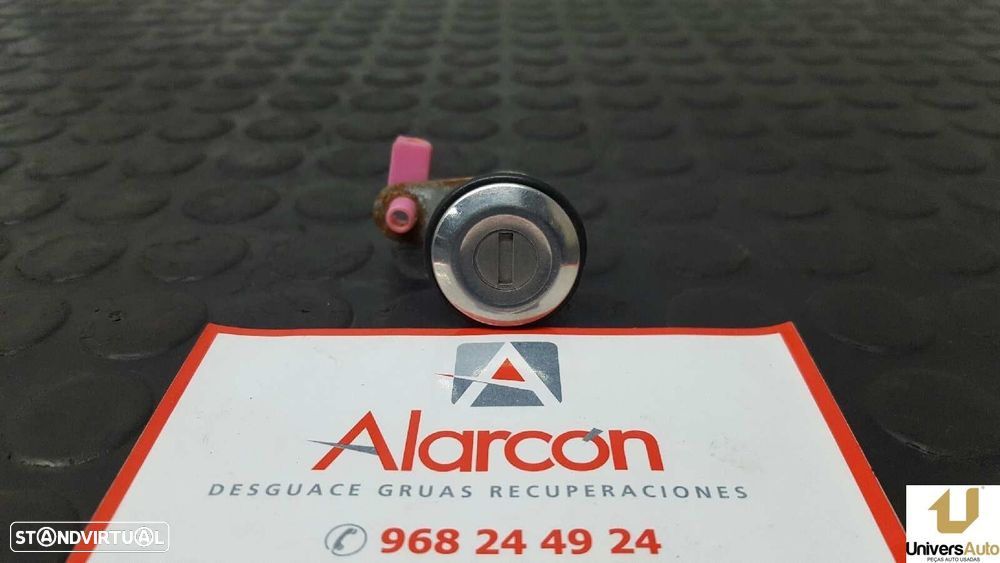 CANHÃO DA PORTA FRENTE ESQUERDA NISSAN ALMERA (N15) GX - 1