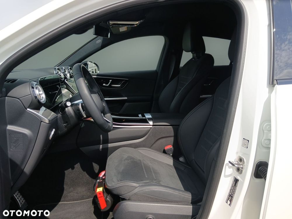 Mercedes-Benz GLC 300 mHEV 4-Matic AMG Line - 14