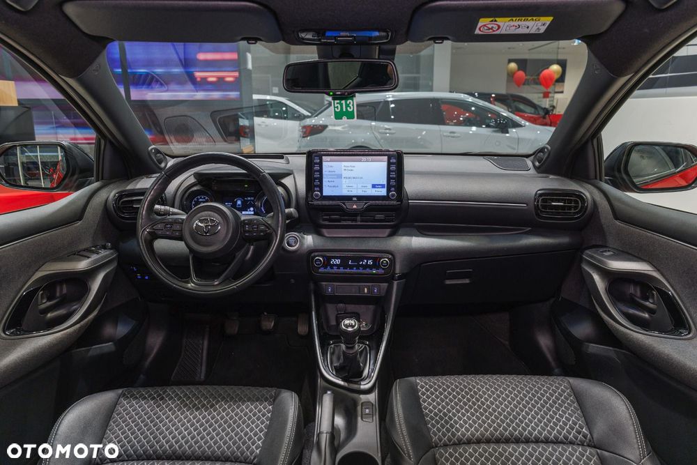 Toyota Yaris - 6