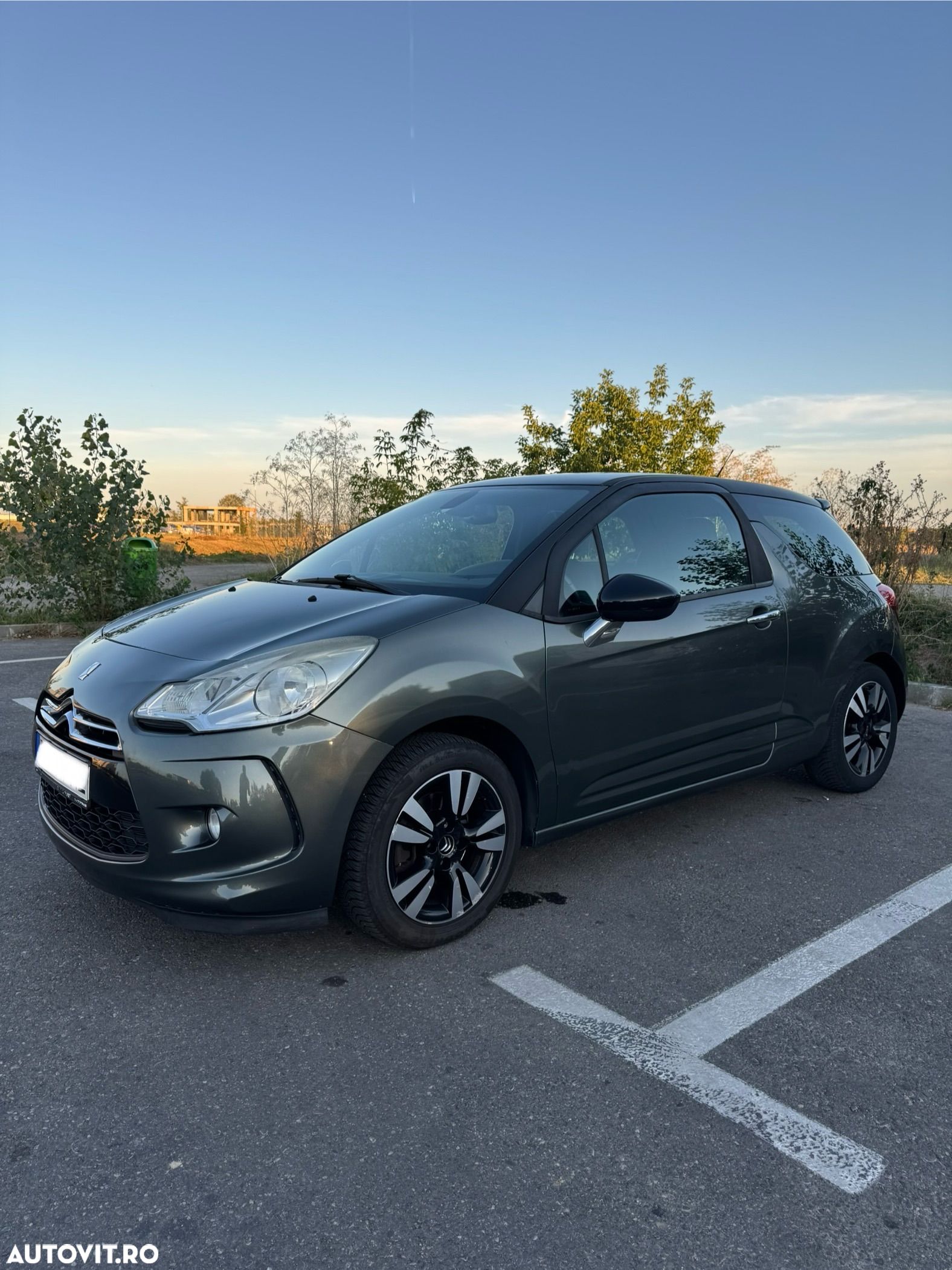 Citroën DS3 1.6 VTi BVM So Chic - 1