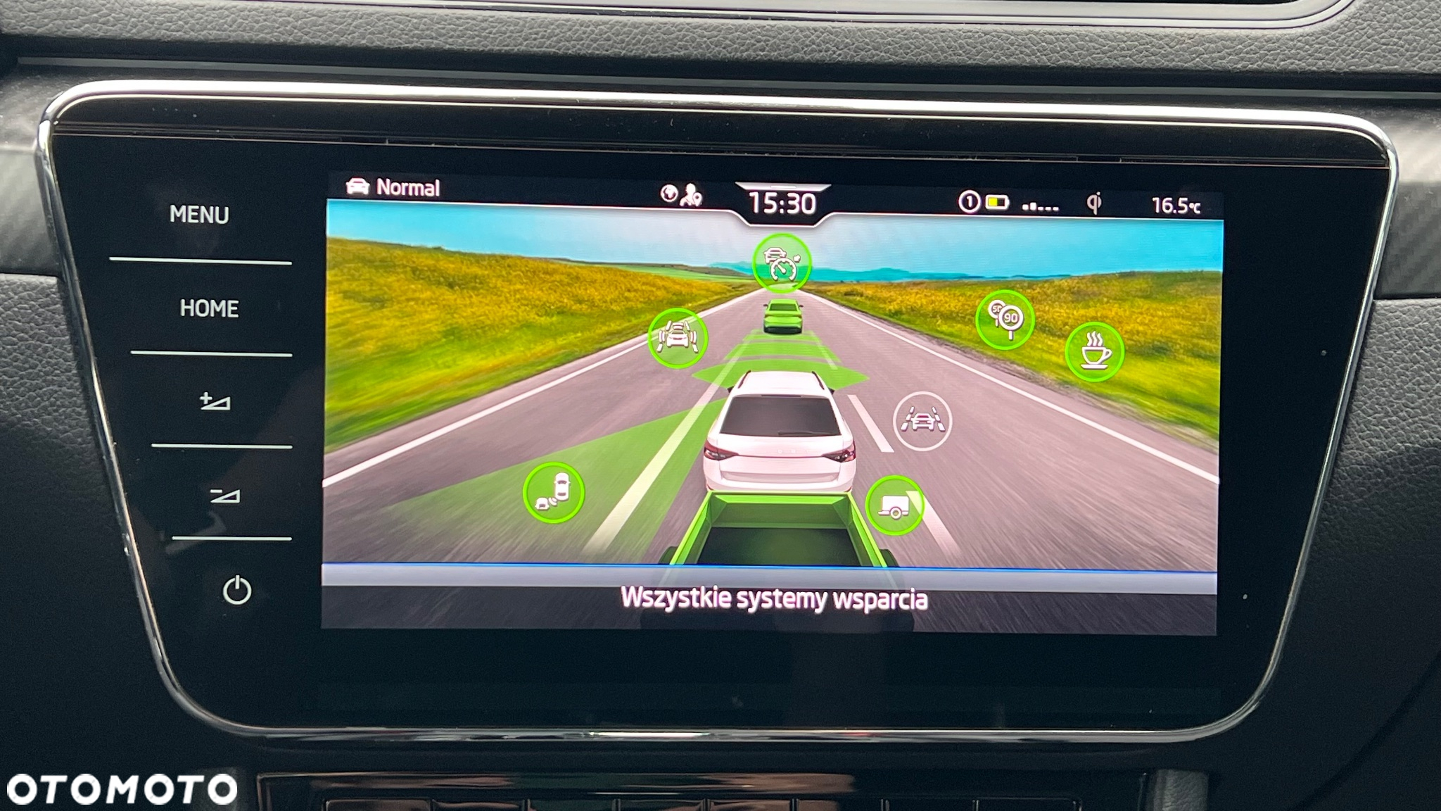 Skoda Superb Combi 2.0 TDI DSG SportLine - 8