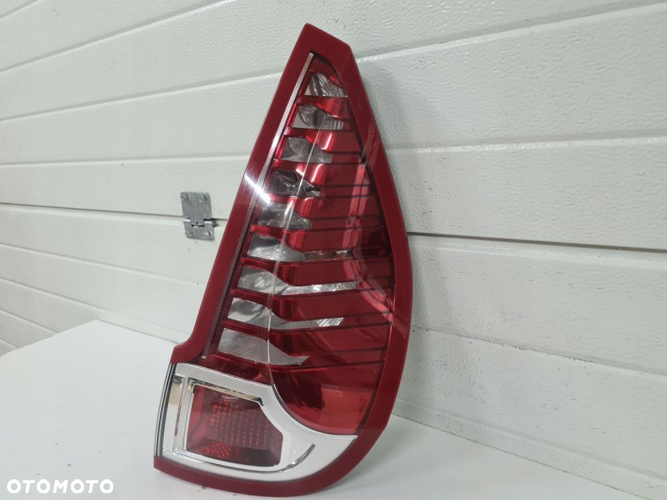 Renault OE 265500013R tylna lampa - 4