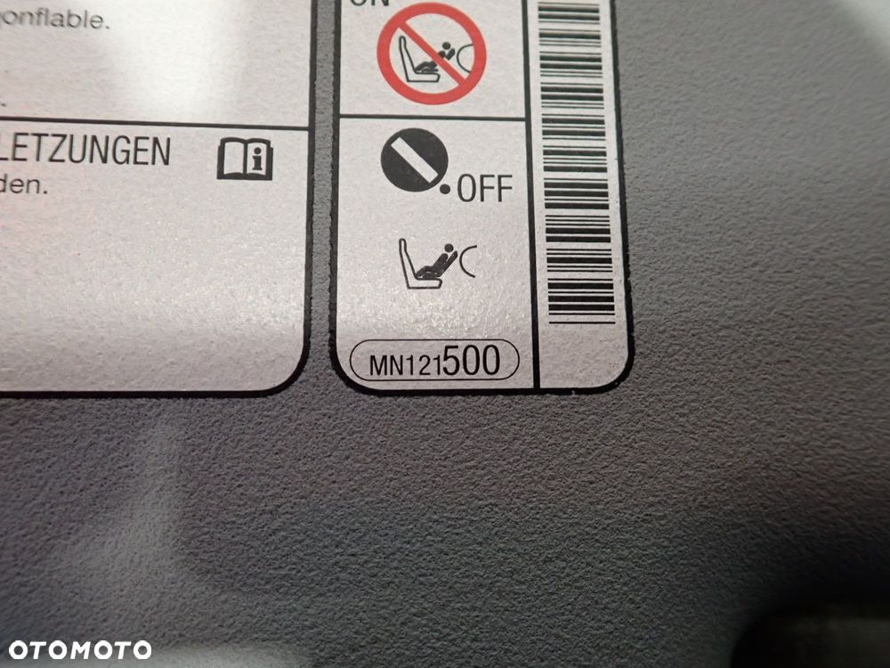 OSŁONA PRZECIWSŁONECZNA MITSUBISHI COLT VI Z30 MN121499 MN121500 - 5