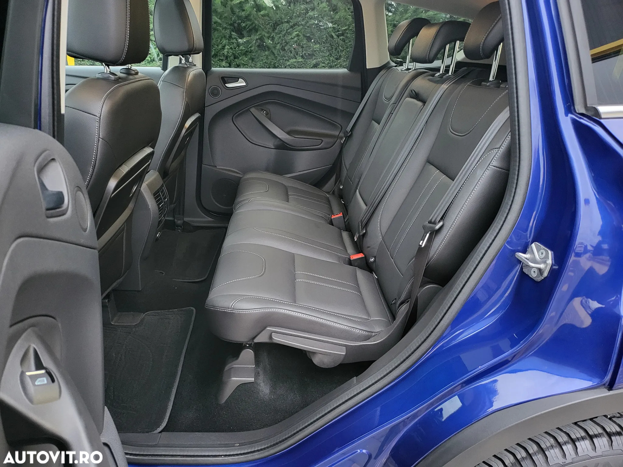 Ford Kuga - 19