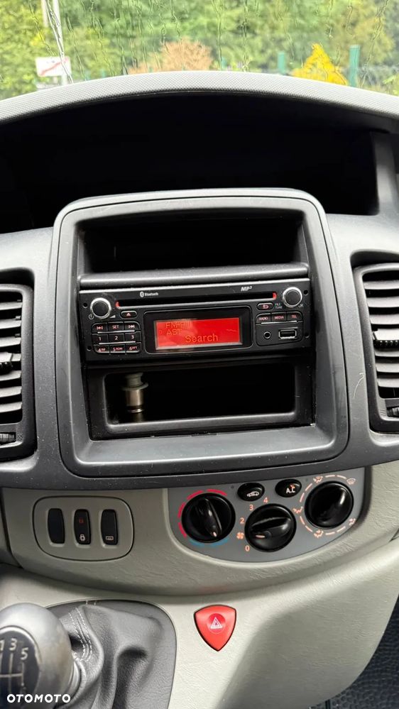 Opel Vivaro - 9