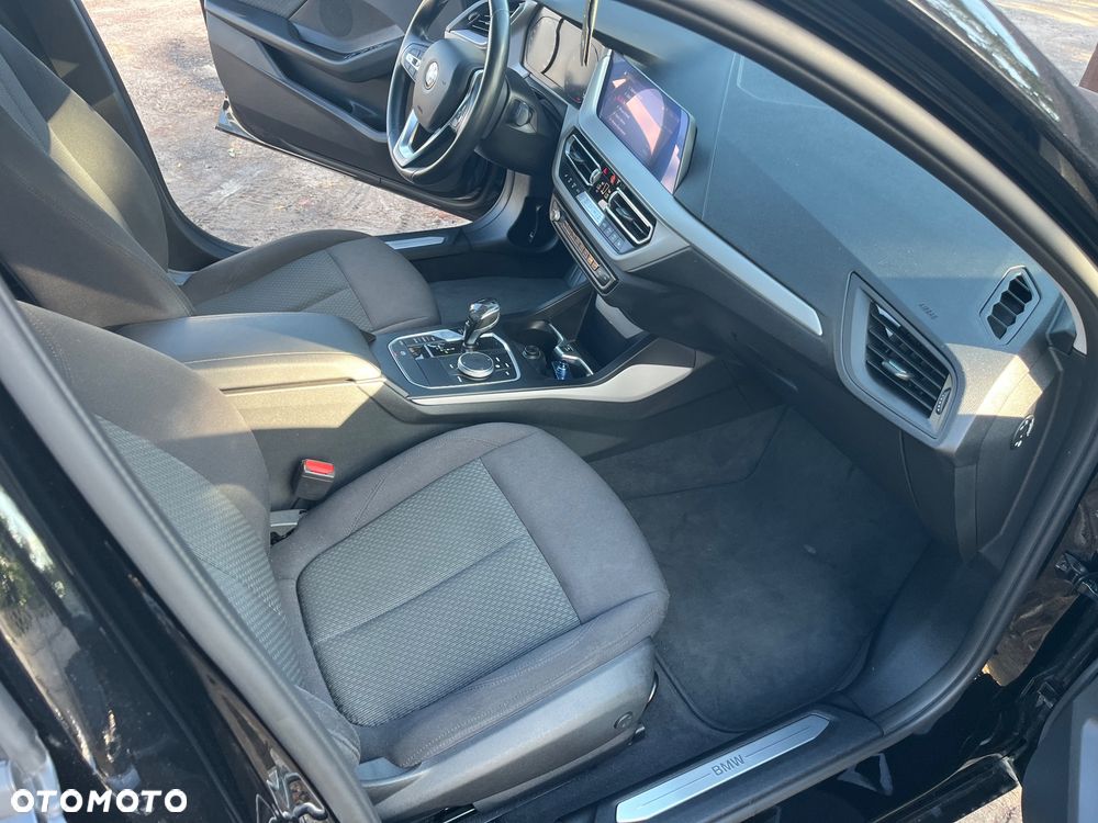 BMW Seria 1 118d - 34