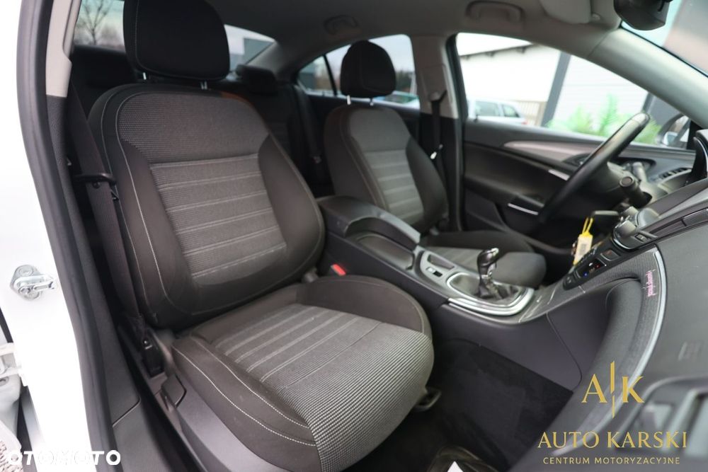 Opel Insignia - 39