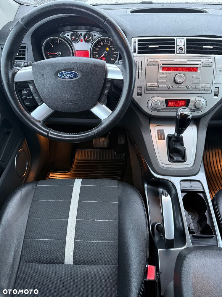 Ford Kuga 2.0 TDCi 4WD Titanium - 13