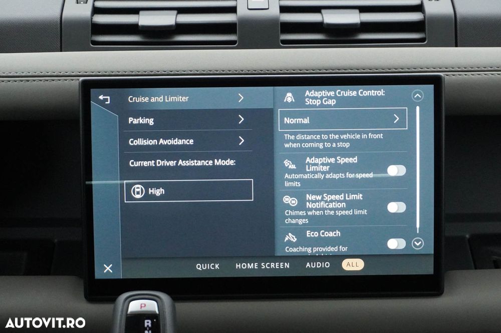 Land Rover Defender 110 3.0D 250 MHEV Hard Top X-Dynamic SE - 34