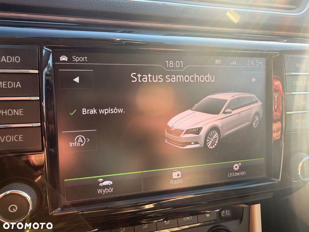 Skoda Superb 2.0 TDI L&K DSG - 13