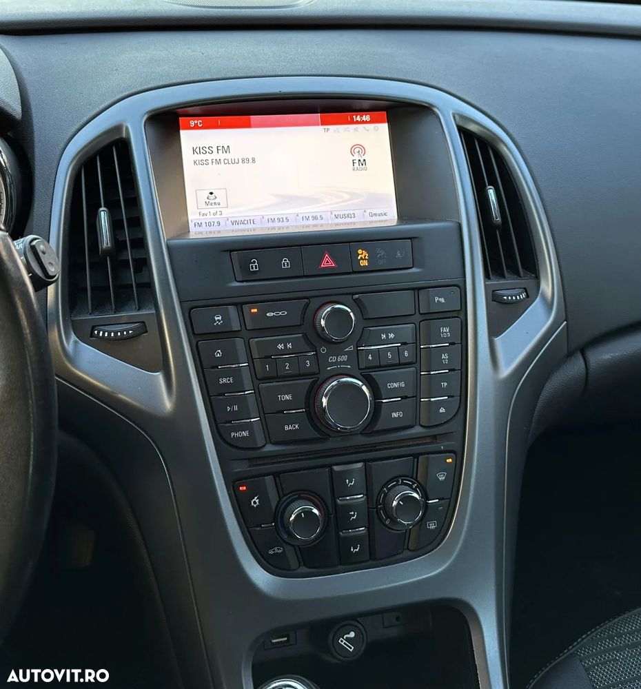 Opel Astra - 11