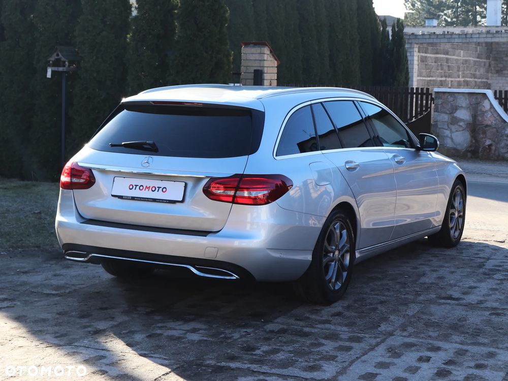 Mercedes-Benz Klasa C 180 Avantgarde - 14