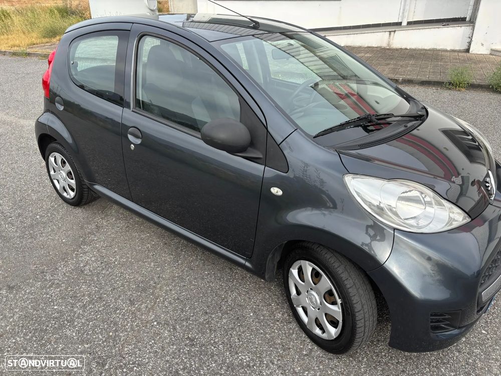 Peugeot 107 1.0 Urban - 3