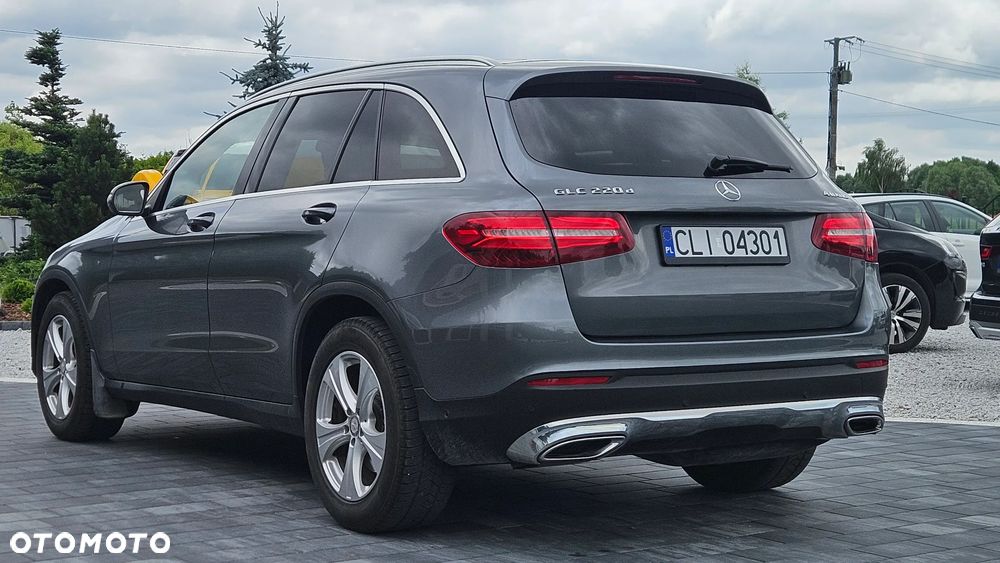 Mercedes-Benz GLC - 7