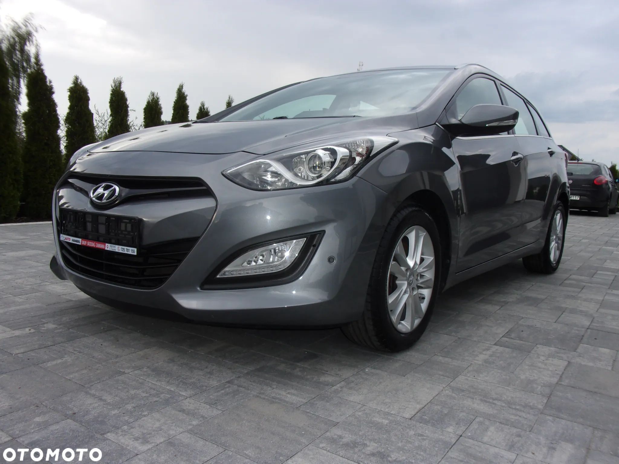 Hyundai i30 1.6 Automatik Style - 1