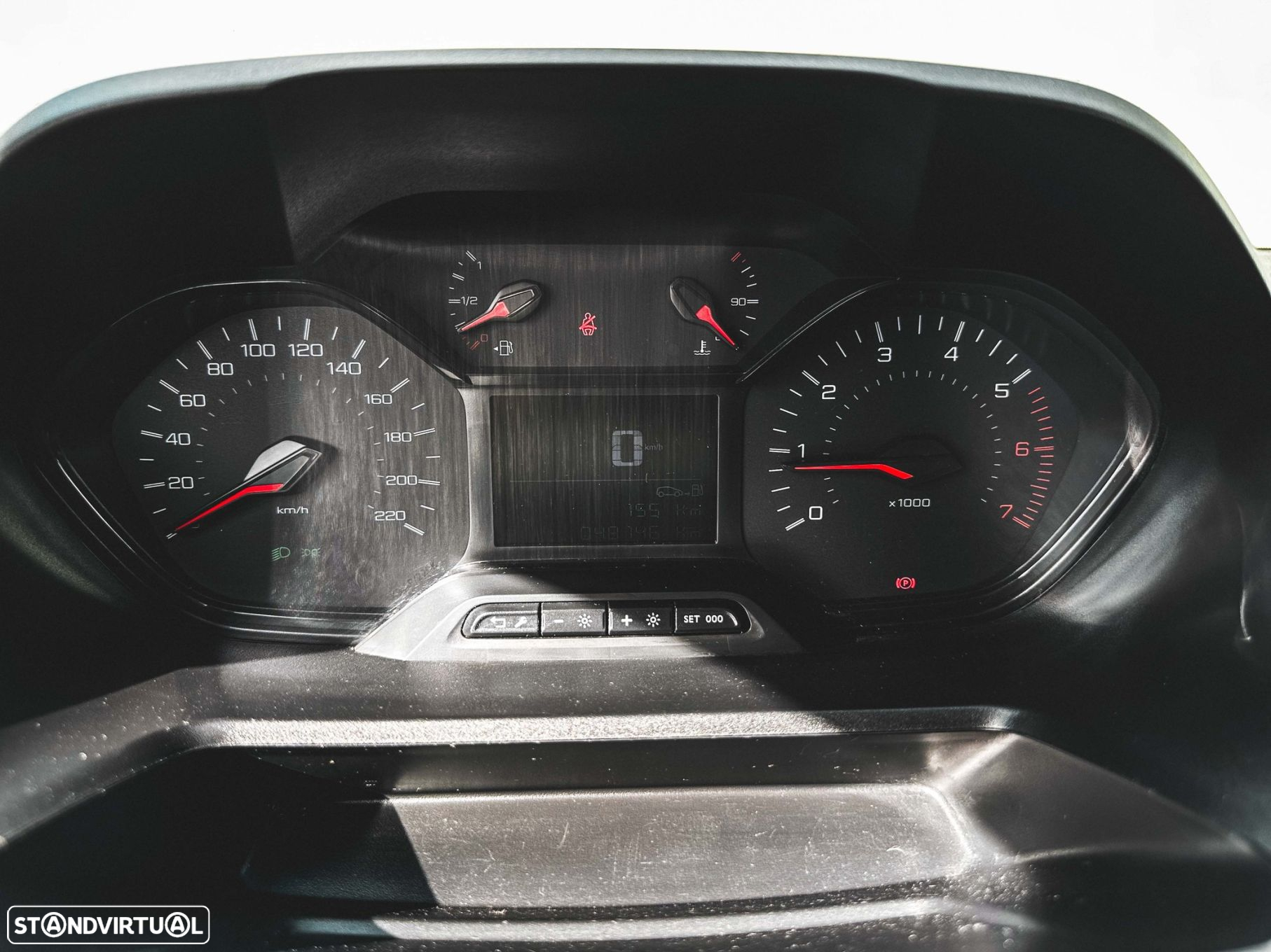 Peugeot Partner 1.5 BlueHDi Asphalt Standard - 12