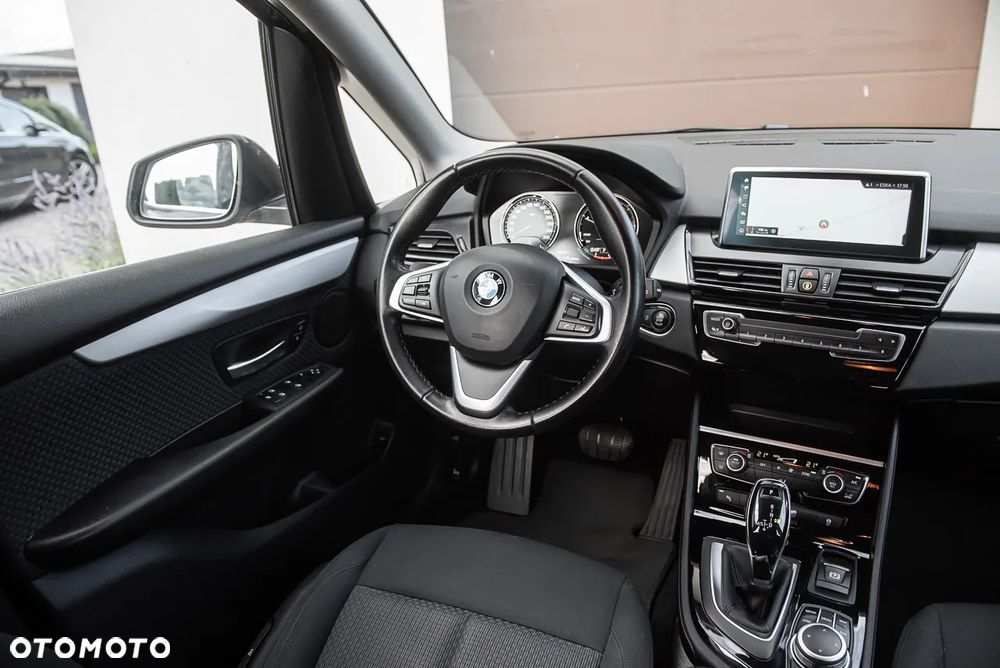 BMW Seria 2 216d Active Tourer - 26
