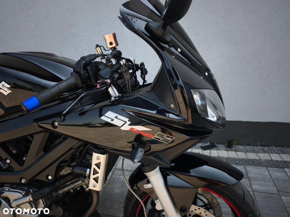 Suzuki SV - 4