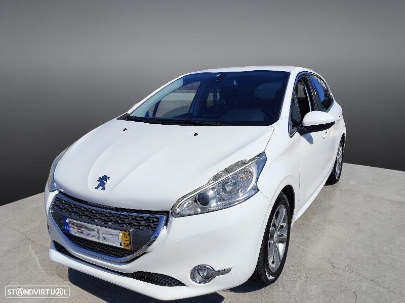 Peugeot 208 1.2 VTi Allure - 4