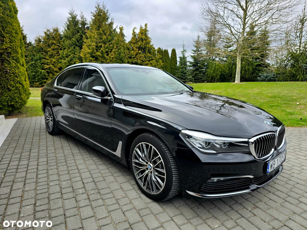 BMW Seria 7 740Li - 3
