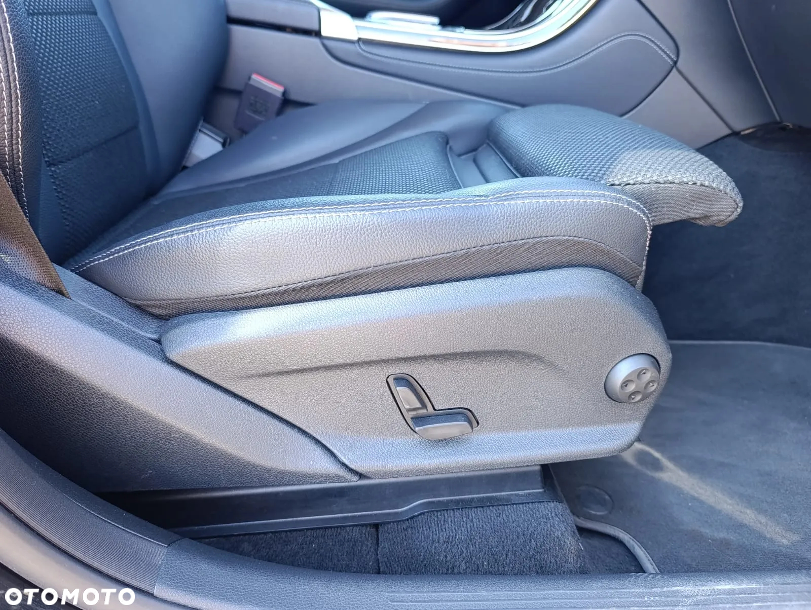 Mercedes-Benz GLC 200 4-Matic - 5