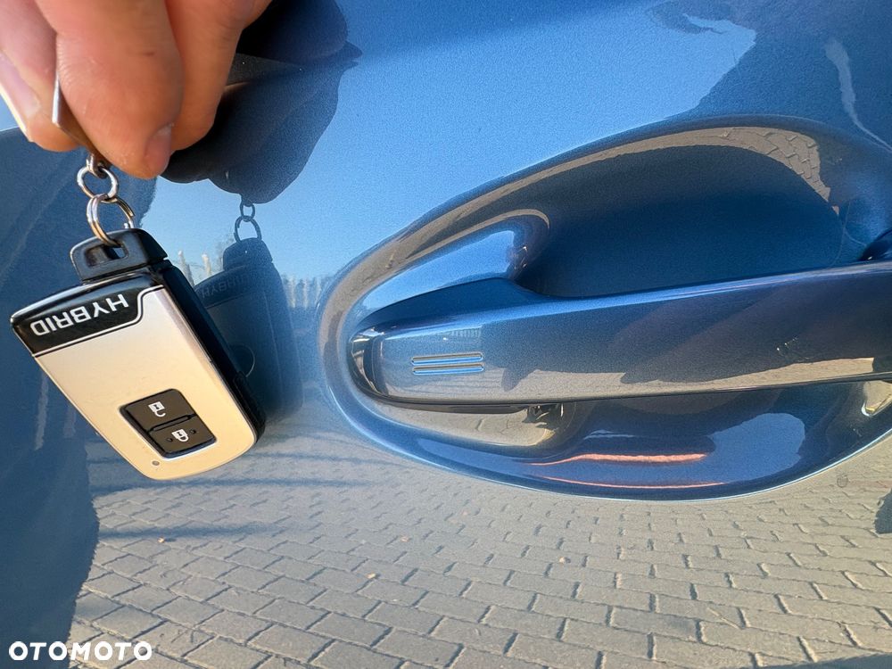 Toyota Auris Hybrid 135 Prestige - 17