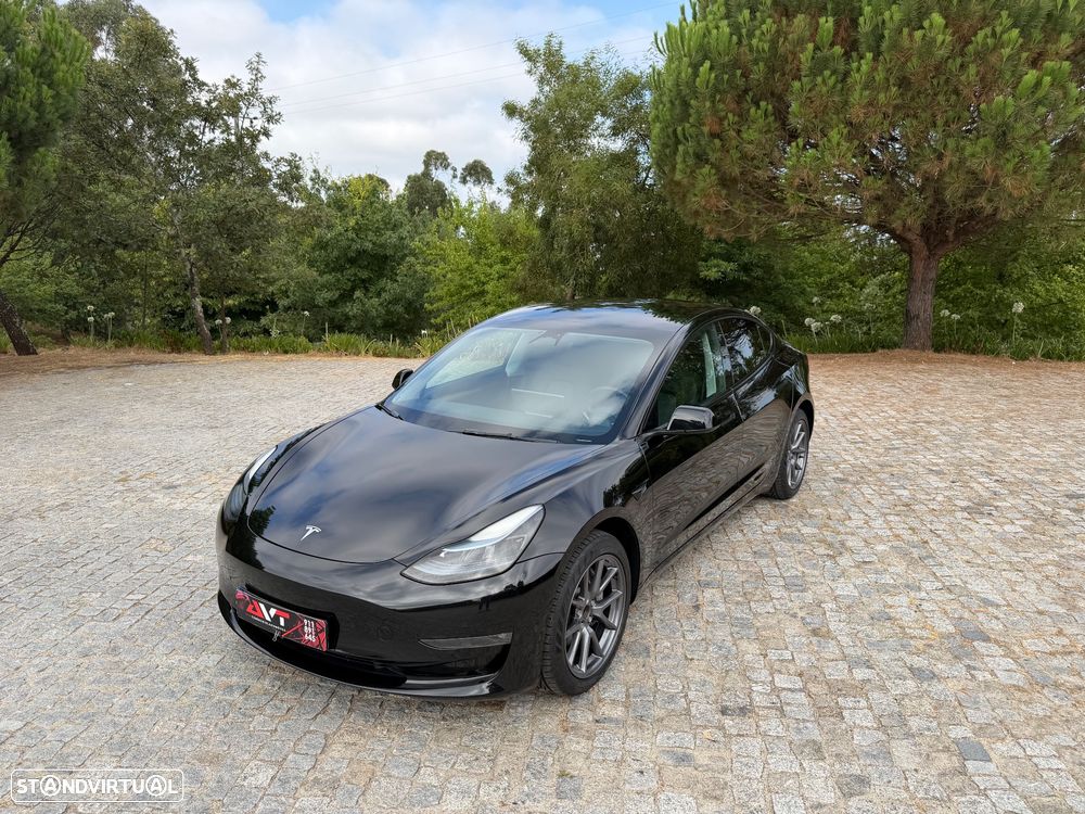 Tesla Model 3 Long Range Tração Traseira - 5