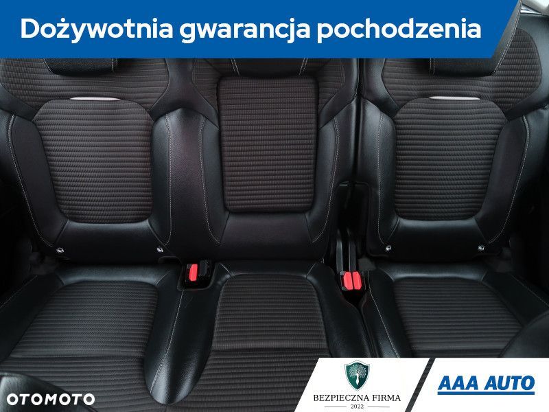 Renault Grand Scenic - 11