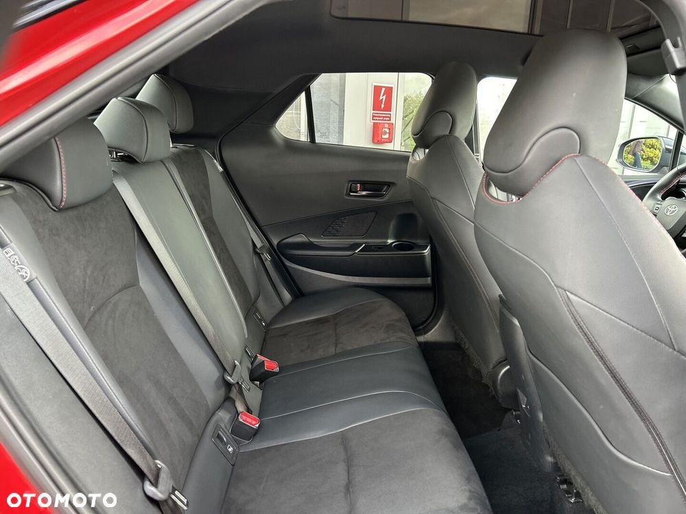 Toyota C-HR - 25