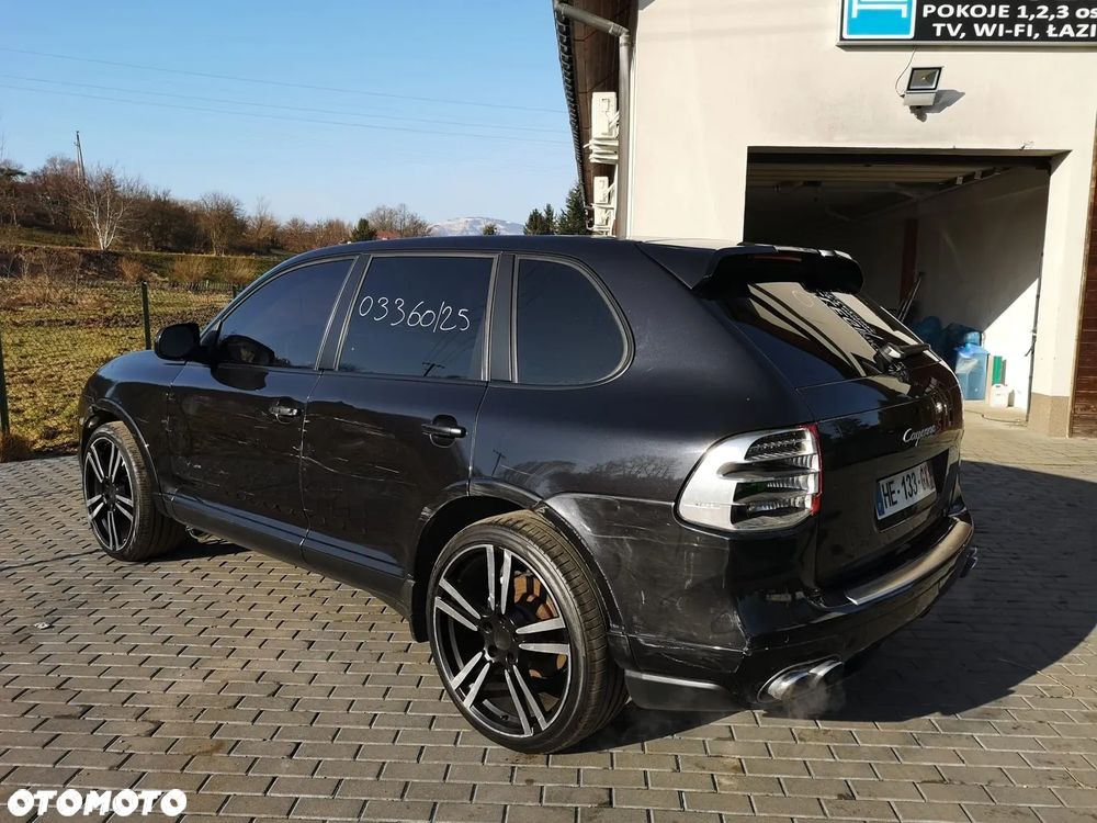 Porsche Cayenne - 10