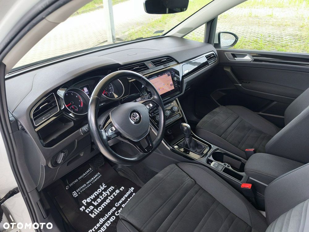 Volkswagen Touran 1.5 TSI EVO Highline DSG - 5