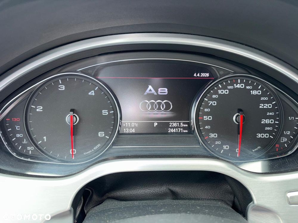 Audi A8 3.0 TDI DPF quattro tiptronic - 25