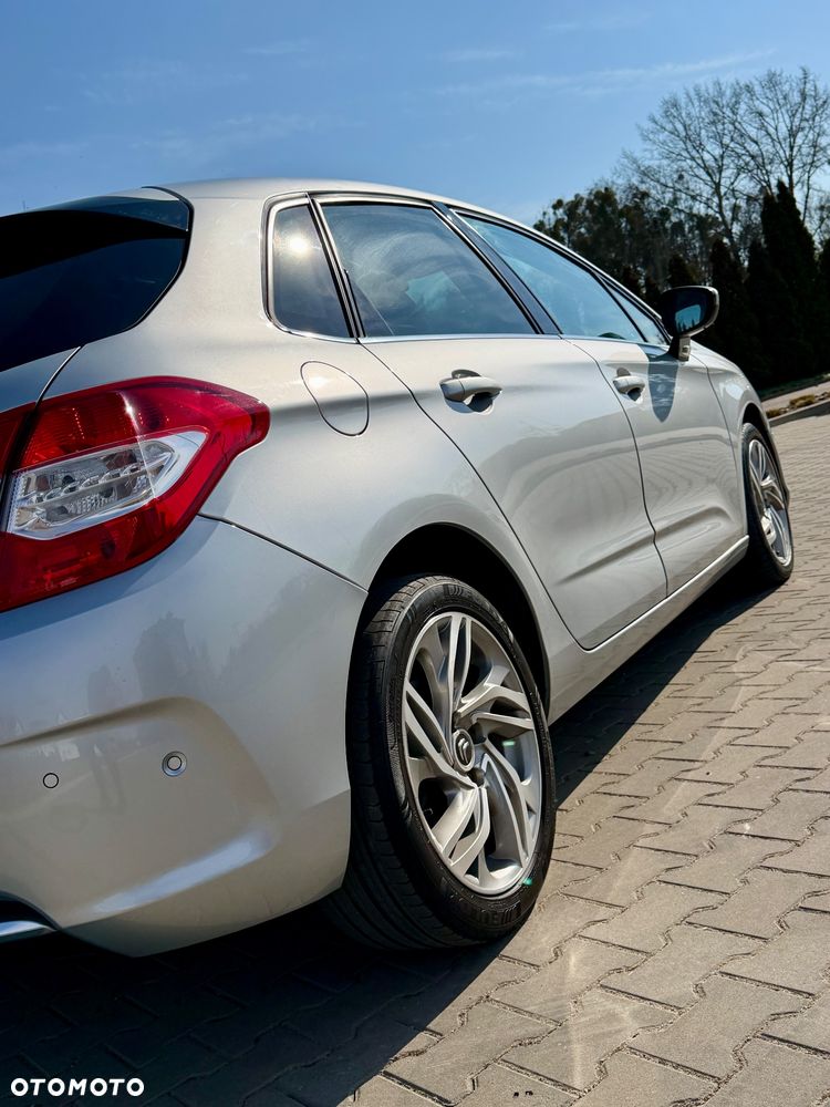 Citroën C4 HDi 150 Exclusive - 9