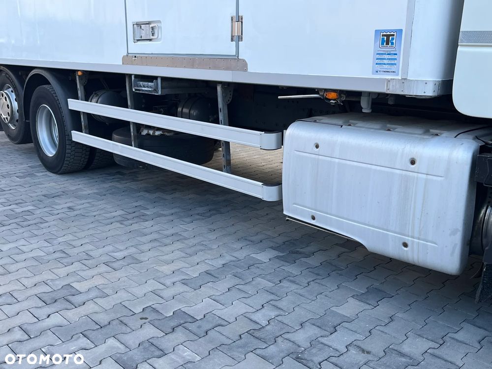 DAF DAF CF 370 / CHŁODNIA-THERMO KING T-800R / 6x2 / CHEREAU 22ep - 9,1m / 2017/ ZADBANY/ AUTOMAT / EURO 6 - 13
