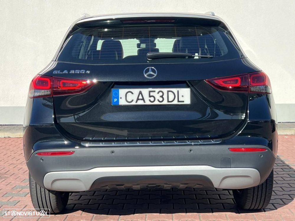 Mercedes-Benz GLA 250 e Style - 32