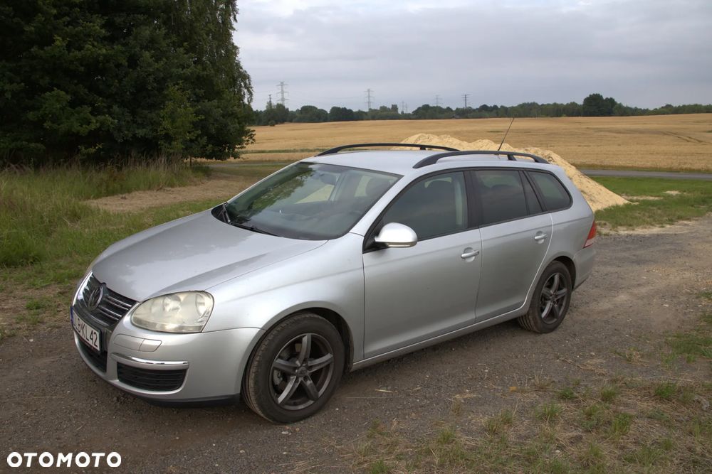 Volkswagen Golf 1.6 Comfortline - 1