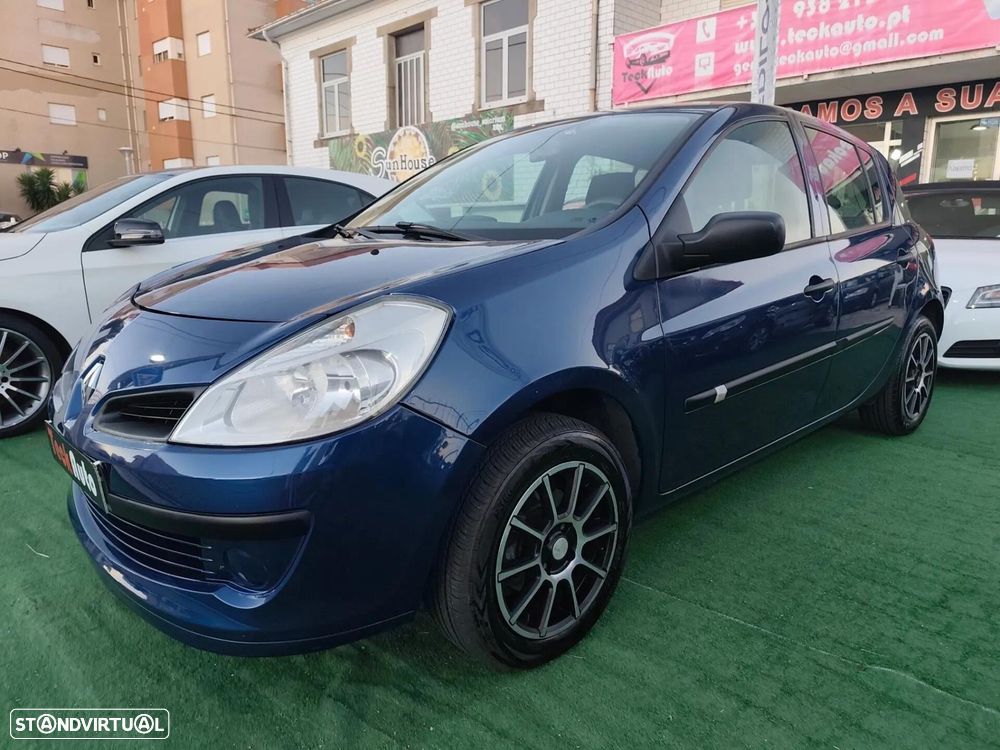 Renault Clio 1.2 16V Dynamique - 3